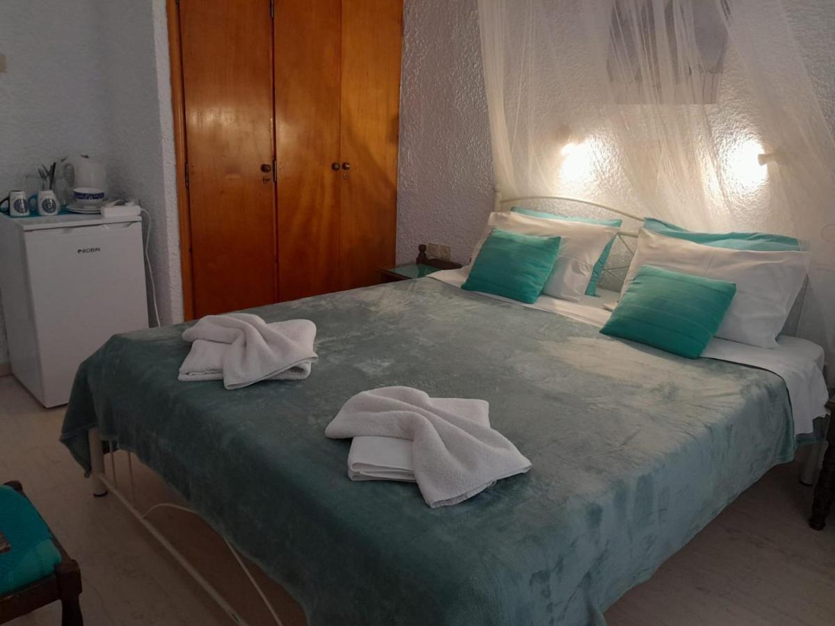 Artemis Rooms Agia Marina  Zewnętrze zdjęcie