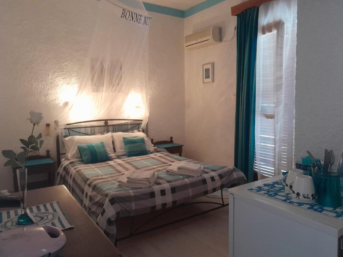 Artemis Rooms Agia Marina  Zewnętrze zdjęcie