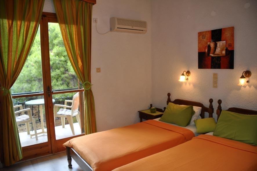Artemis Rooms Agia Marina  Pokój zdjęcie