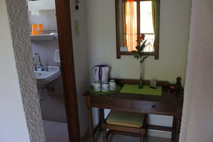 Artemis Rooms Agia Marina  Zewnętrze zdjęcie